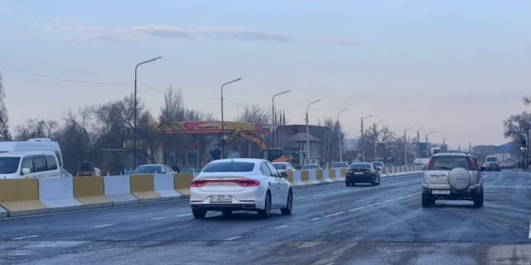 В Бишкеке после реконструкции открыли движение по мосту на Жибек Жолу