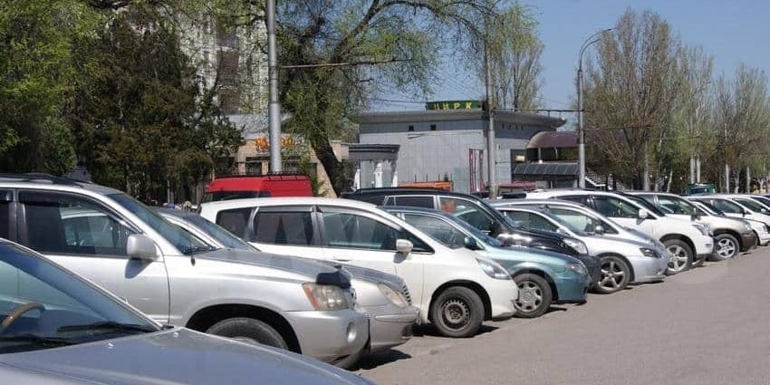 Мэрия Бишкека планирует ввести зональную оплату парковки — детали