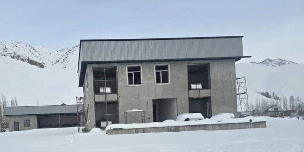 На юге Кыргызстана обновят здания трех РЭС за 16 млн сомов