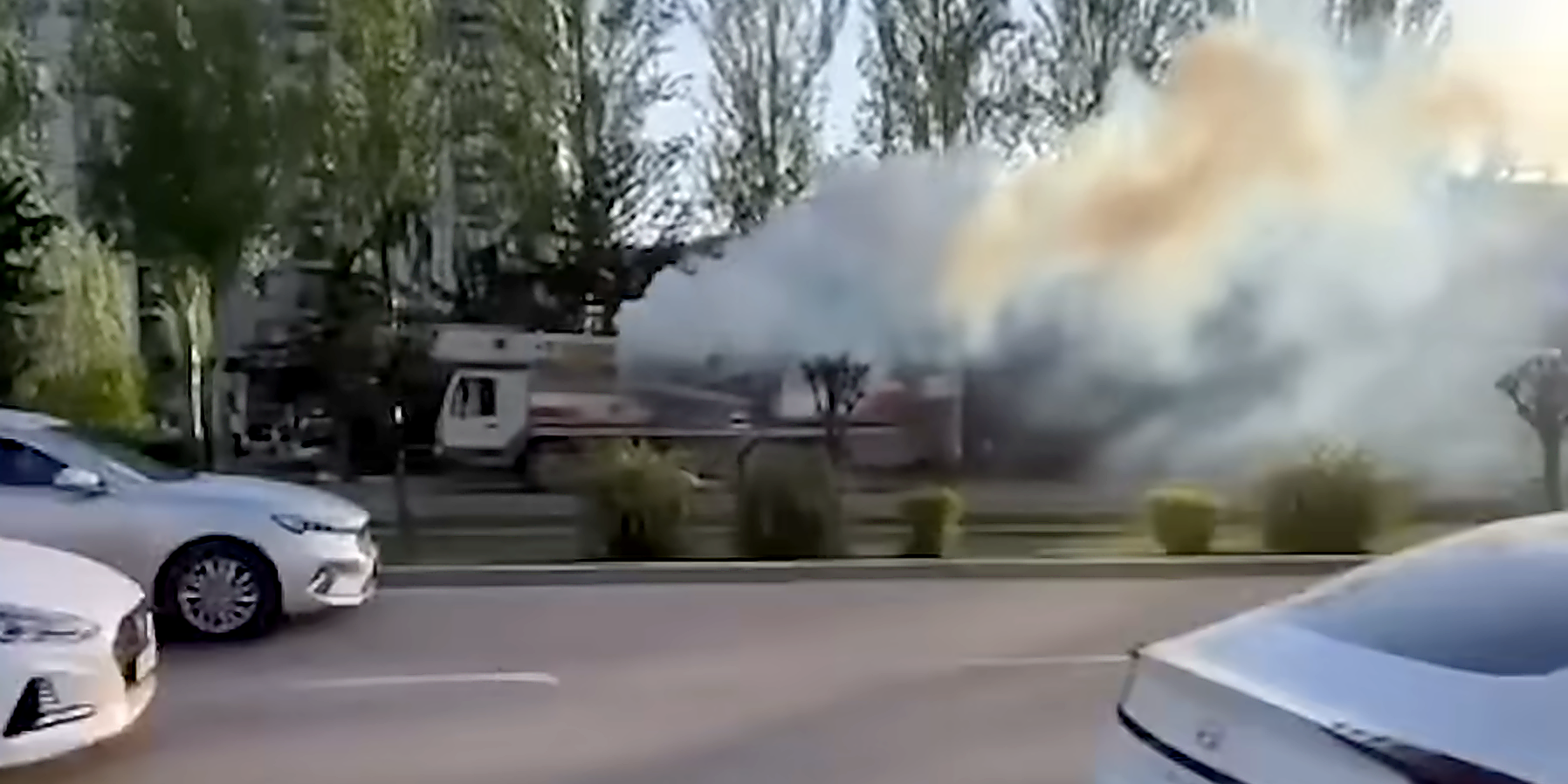 В Бишкеке владельца дымящей спецтехники оштрафовали на 23 тысячи сомов