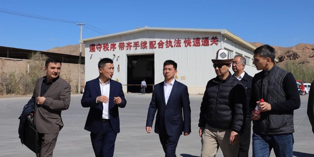 Торугарт 24/7, граница Кыргызстан Китай 2026, таможня СУАР, логистика КНР, Economist.kg.