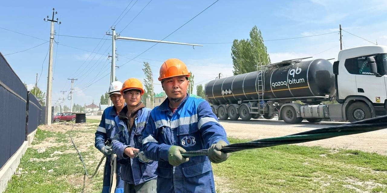 В Таласе установили 206 новых опор электросетей
