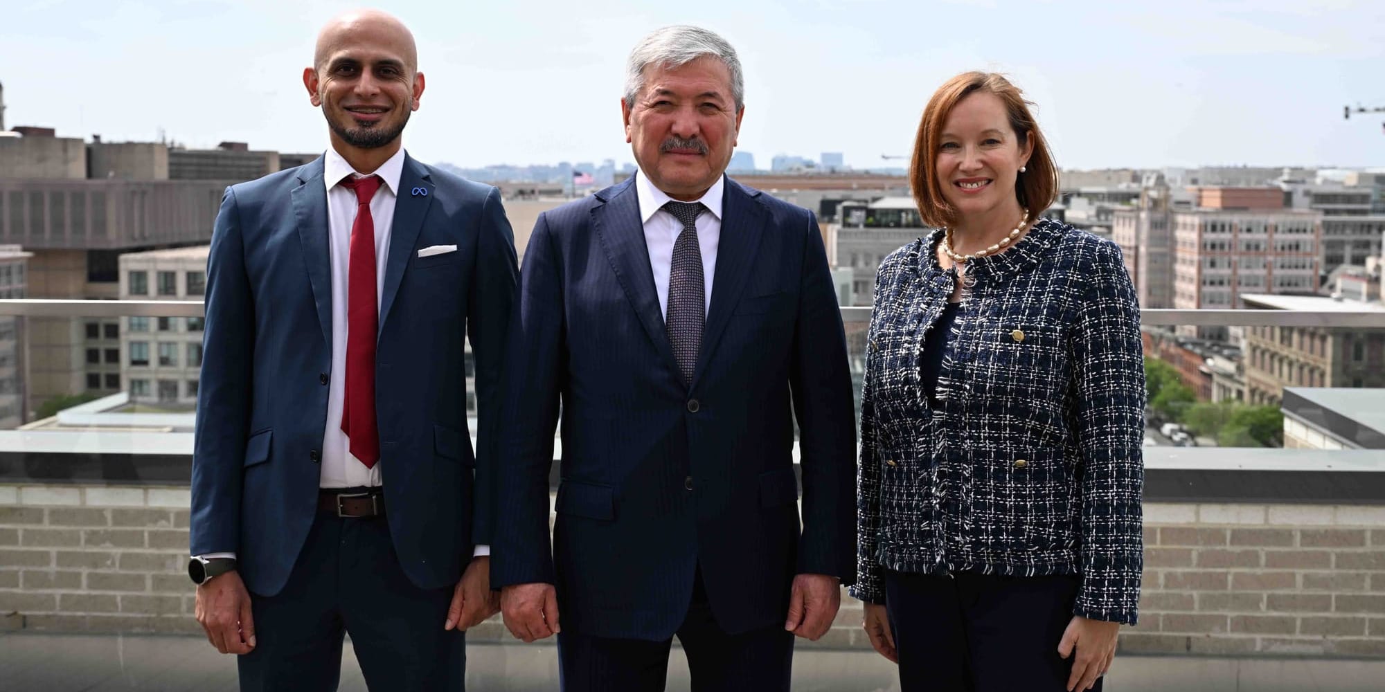 Кыргызстан и Meta создадут рабочую группу по цифровой безопасности