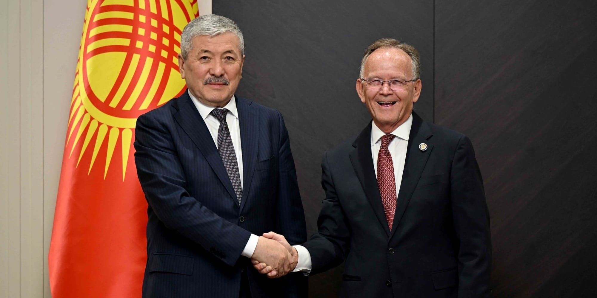 От торговли до медицины: что глава кабмина Кыргызстана обсудил с делегацией Юты