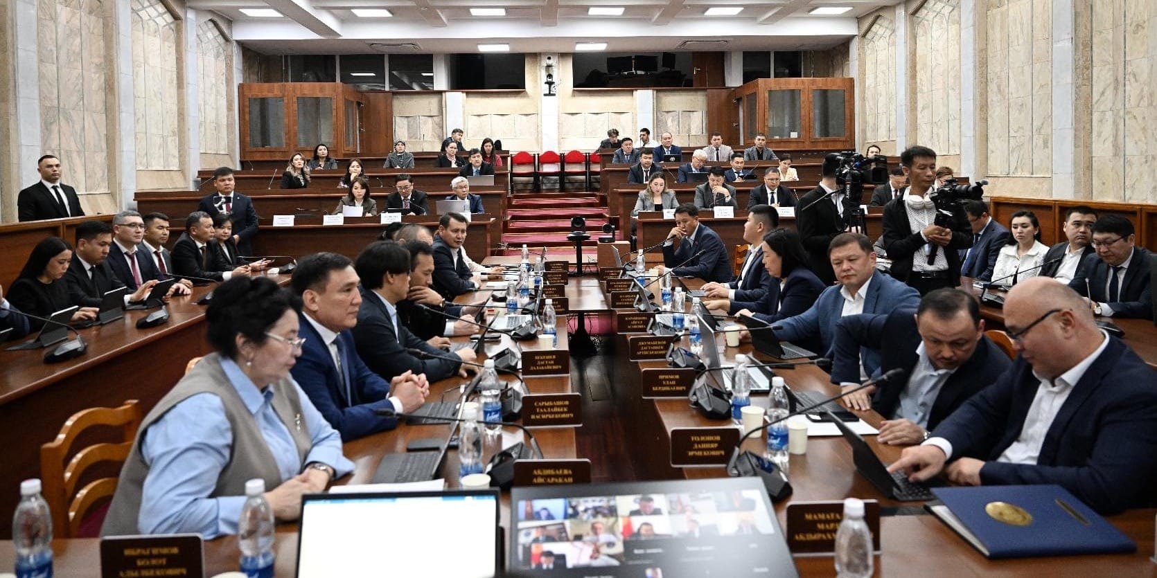 Запрет на правки в кодексы чаще раза в год: комитет ЖК «завернул» идею Минюста