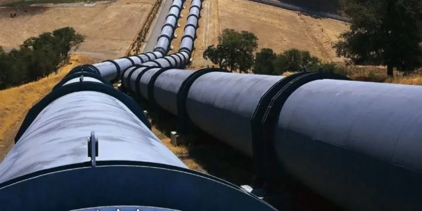 Казахстан подтвердил остановку транзита нефти в Германию на май