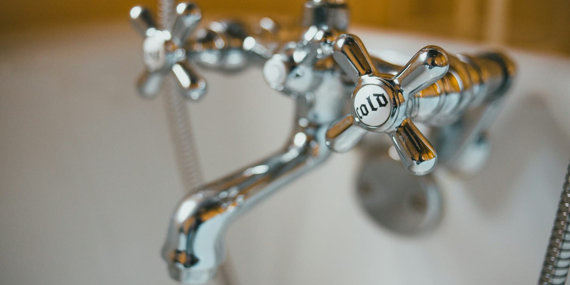 тарифы на воду Бишкек 2026, Бишкекводоканал, БГК, цены на воду для бизнеса, Economist.kg.