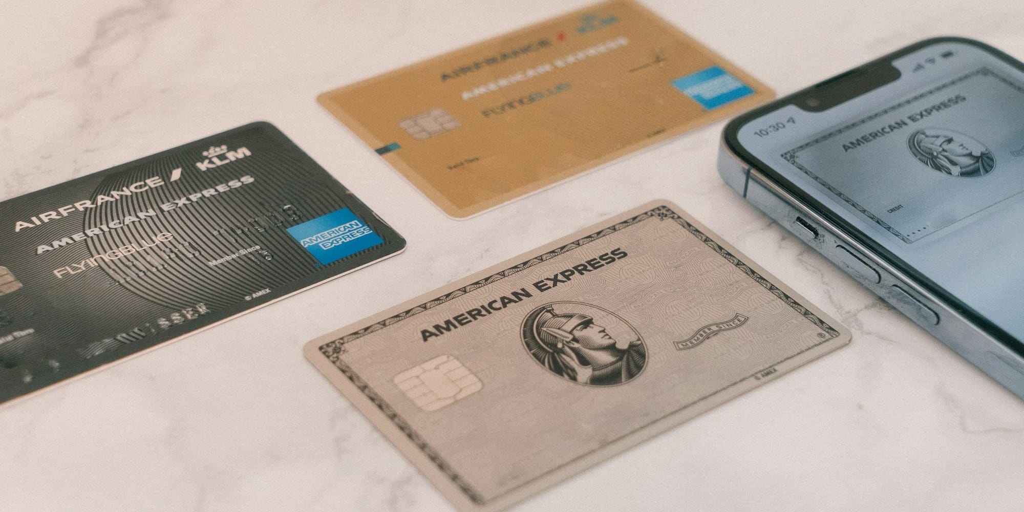 «Боль покупок»: почему банковские карты заставляют кыргызстанцев тратить больше