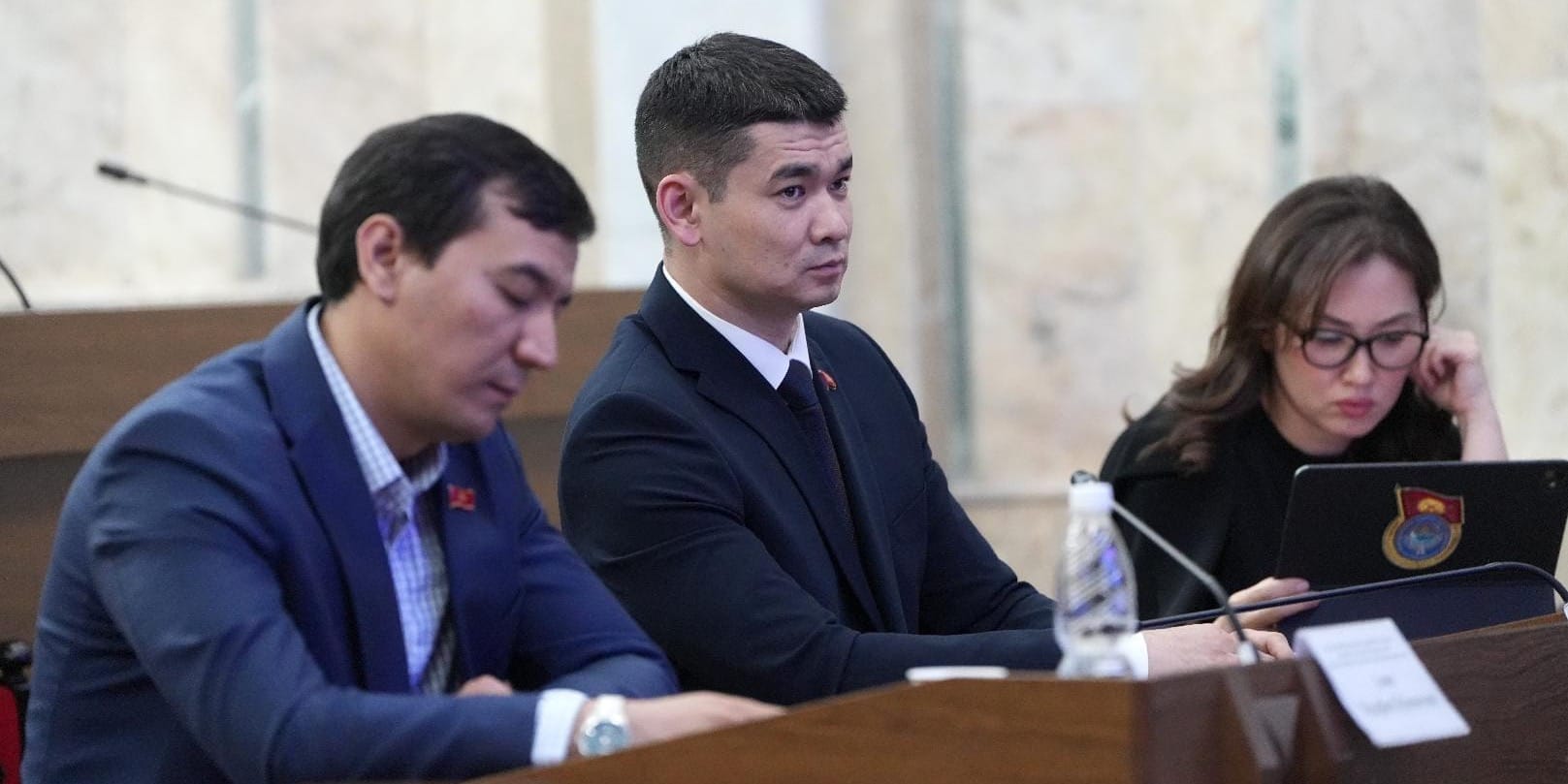 Комитет ЖК одобрил поправки к законодательству о выборах и ЦИК