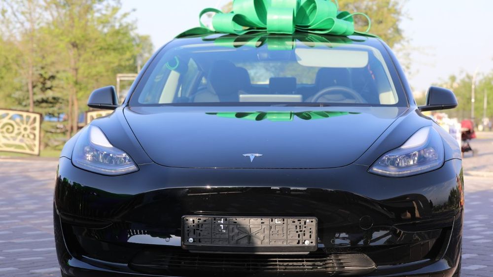MEGAкрутая викторина: Стал известен третий обладатель Tesla изображение публикации