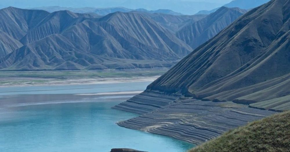На Токтогулке нет ни майнеров, ни воды — министр энергетики рассказал в ЖК о ситуации на водохранилище изображение публикации