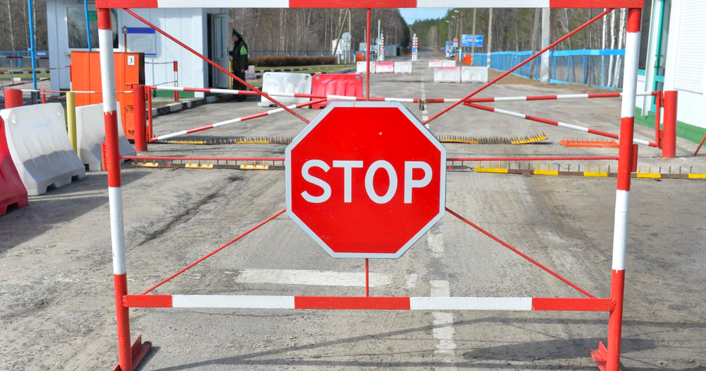 Кыргызстанку не выпустили на родину из России из-за долгов в 450 тысяч рублей изображение публикации