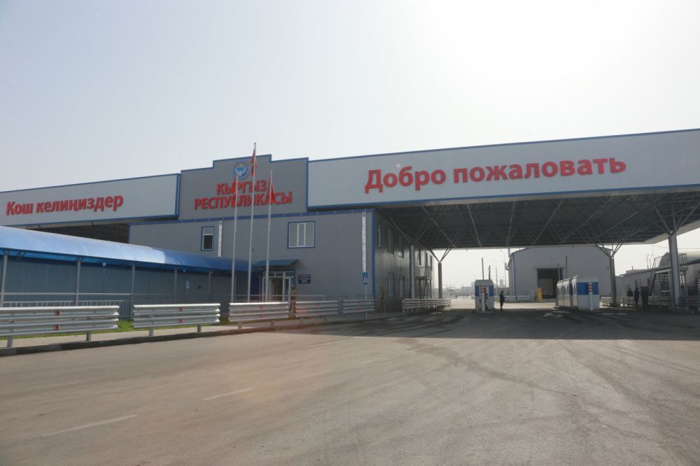 С 1 сентября кыргызстанцы смогут ездить в Узбекистан по ID-картам изображение публикации