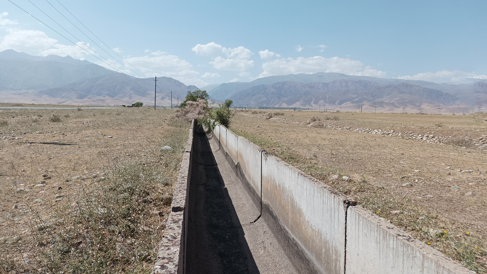 Фермерам Чуйской области не хватает воды из пограничной реки - как намерены решить проблему? изображение публикации
