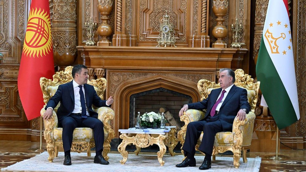 Разговор по-душанбински: Садыр Жапаров и Эмомали Рахмон обсудили некоторые общие темы изображение публикации