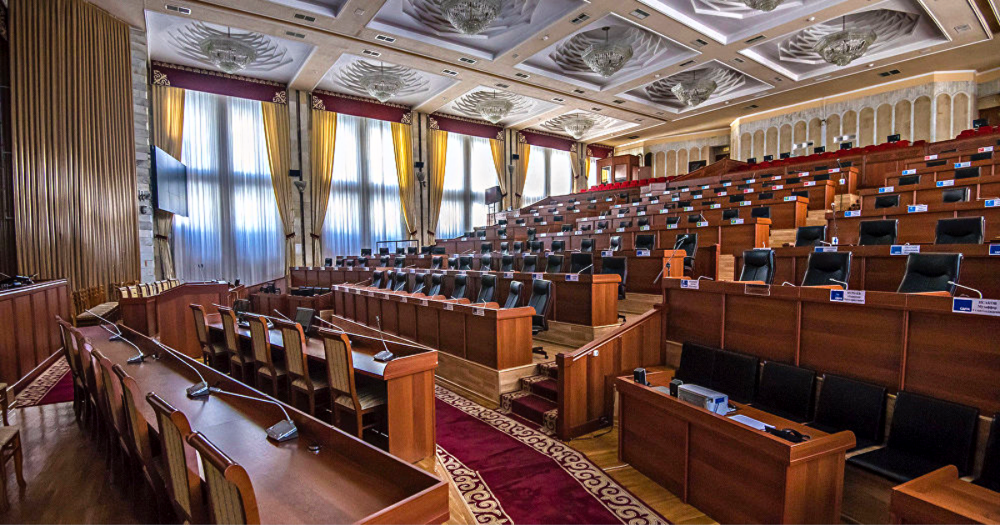 В день саммита СНГ дома будут сидеть не только дети, но и депутаты Жогорку Кенеша – заседания не будет изображение публикации