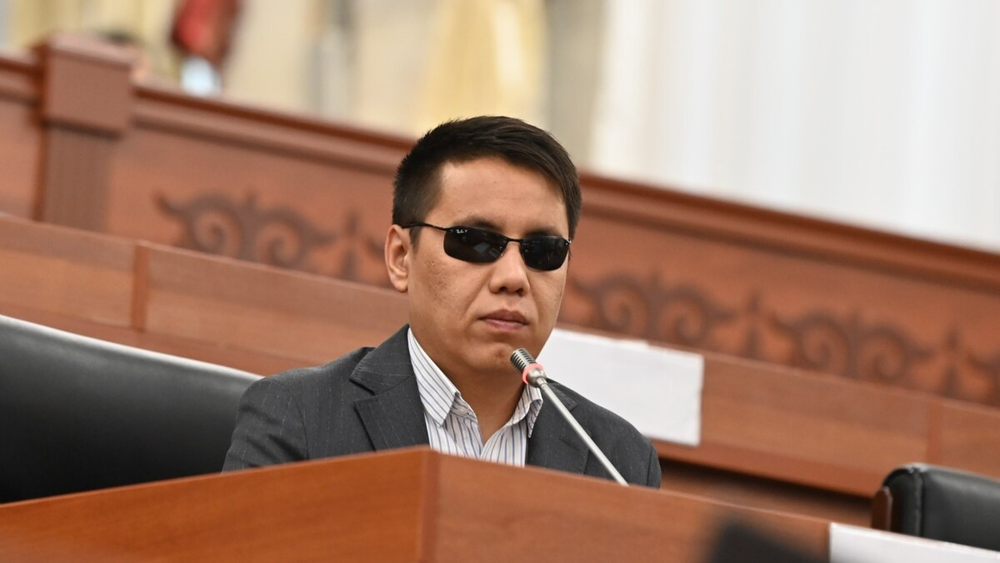 Бекешев предложил инициировать законы, раскрывающие коммерческую и банковскую тайну лиц, относящихся к ОПГ изображение публикации