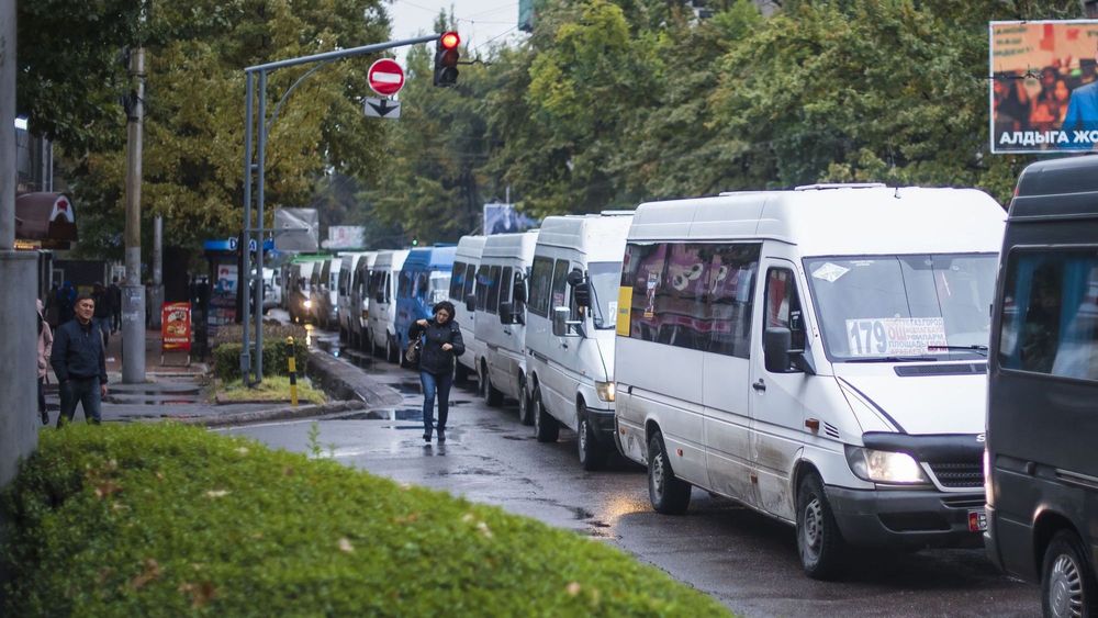 В Бишкеке хотят ввести единый тариф на проезд - и сразу поднять его до 20 сомов изображение публикации