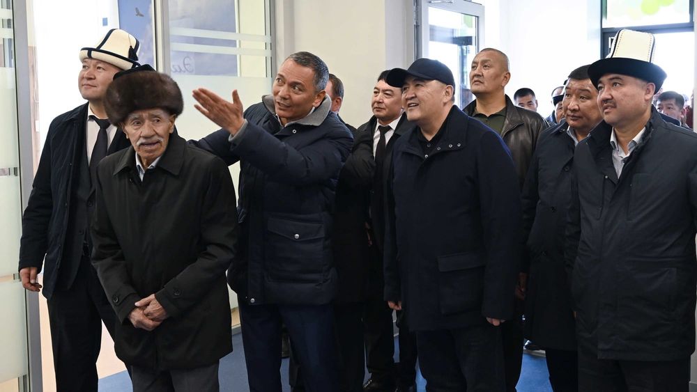 Омурбек Бабанов построил в Таласе здание администрации и пригласил на открытие главу ГКНБ и спикера ЖК изображение публикации