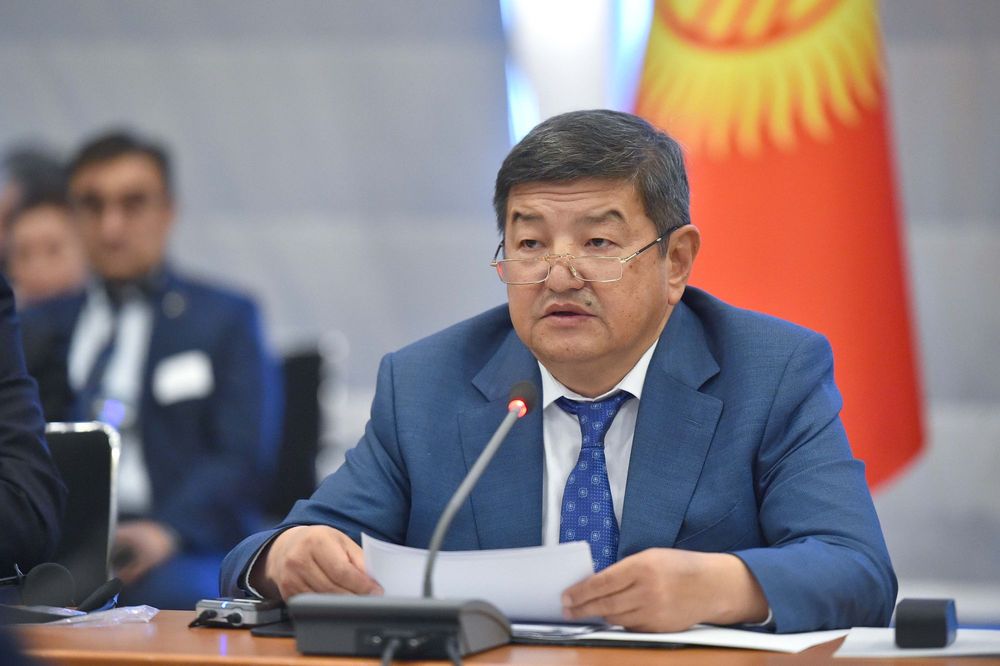 Акылбек Жапаров призвал немецких партнеров инвестировать в горную добычу на территории КР изображение публикации