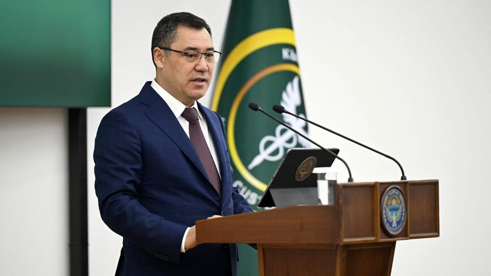 Садыр Жапаров поставил Таможенной службе задачу по цифровизации изображение публикации