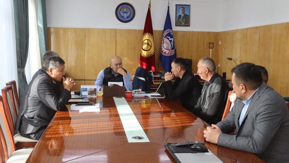 Нарынские предприниматели получили технику на 36 млн сомов изображение публикации