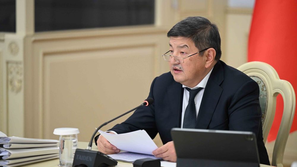 Наша цель — разоблачить "рыночных китов", — Акылбек Жапаров о фискальной политике на рынках КР изображение публикации