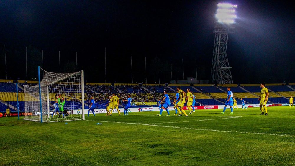 В Узбекистане приватизируют футбольный клуб "Пахтакор" изображение публикации