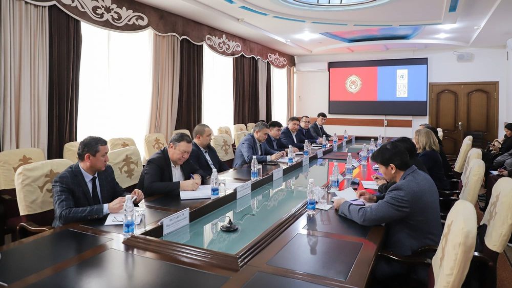 Мэрия Оша попросила у ПРООН помощи в постройке коворкинга и озеленении города изображение публикации