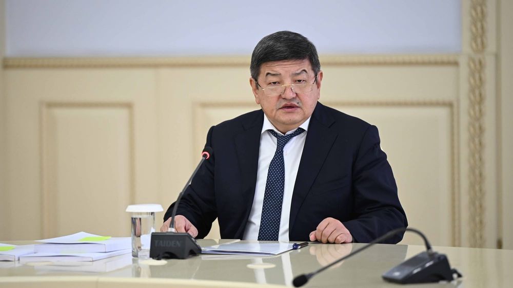 Акылбек Жапаров возложил на вузы ответственность за подготовку плана развития регионов КР изображение публикации