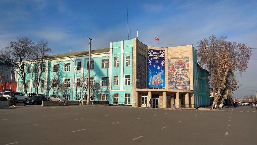 АРИС планирует обновить спецтехнику Ошского сельсхозтехникума изображение публикации