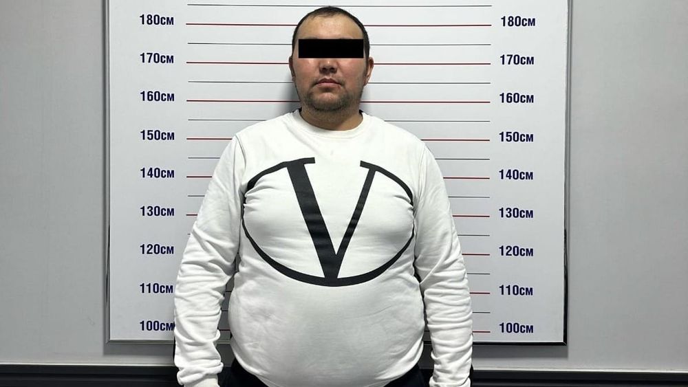 ГКНБ задержал владельца рынков в Караколе за крупное мошенничество изображение публикации