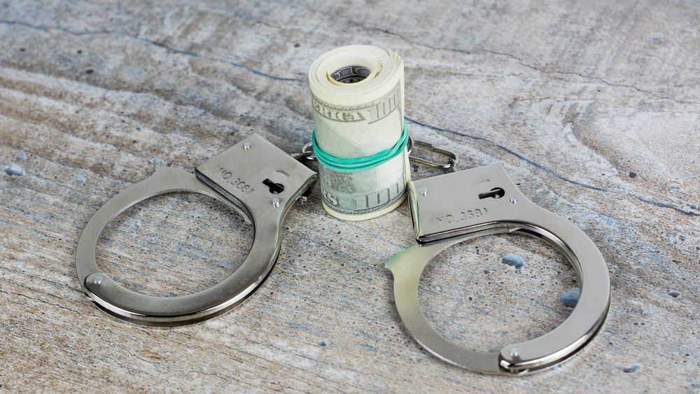 Коррупция без срока давности – в Уголовный кодекс КР внесены поправки изображение публикации