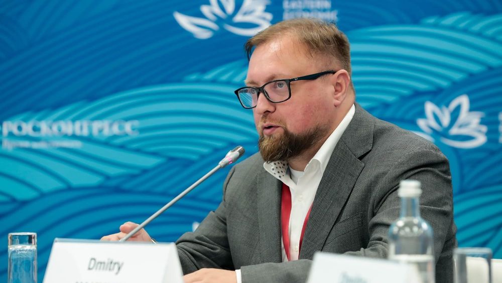 Где режиссеру взять деньги на фильм? Советы эксперта Дмитрия Якунина изображение публикации