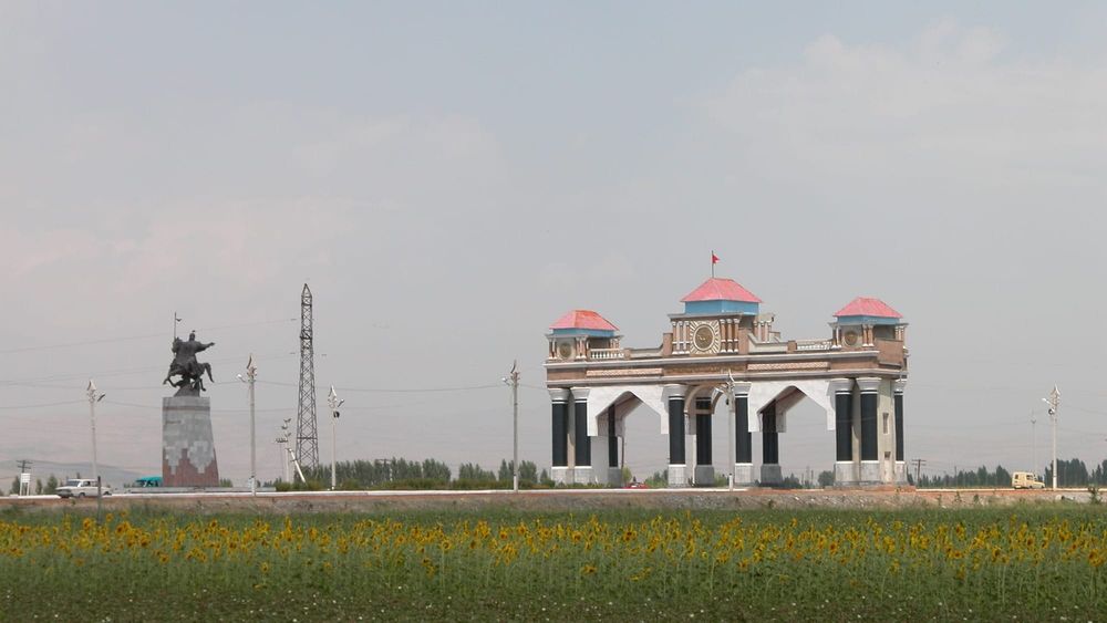 В Джалал-Абаде на месте ипподрома «Телтору» построят рынок – на разработку проекта выделили 20 млн сомов изображение публикации