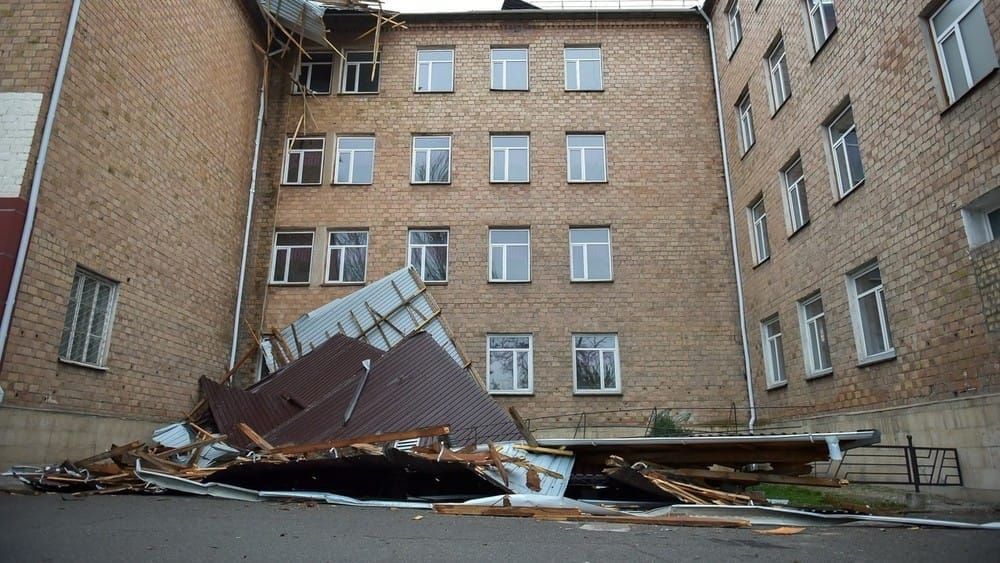 Муниципалитет отчитался об устранении последствий урагана в Бишкеке изображение публикации