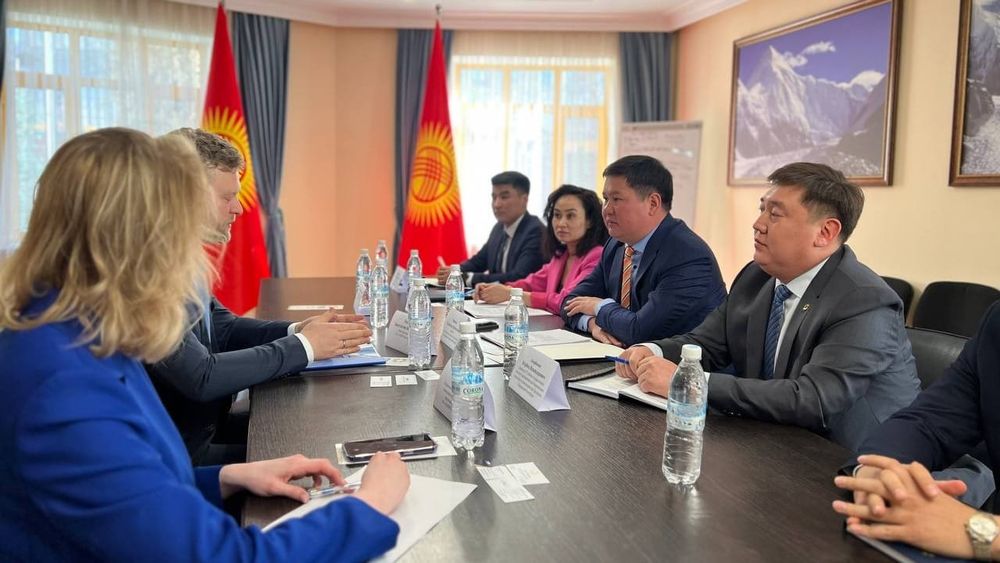 Глава НАИ Талантбек Иманов провел встречу с делегацией «Газпромбанка» — о чем договорились? изображение публикации