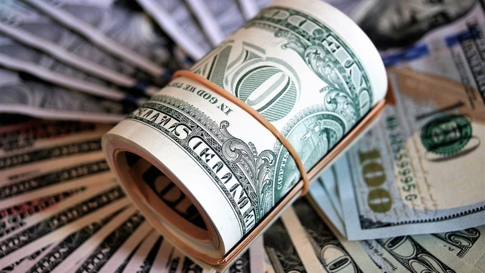 За неделю комбанки КР купили на валютных торгах более $85.4 млн изображение публикации