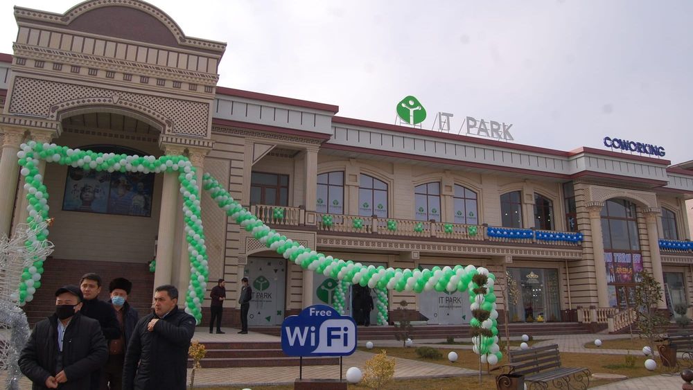 В Узбекистане планируют открыть 15 IT-городков изображение публикации