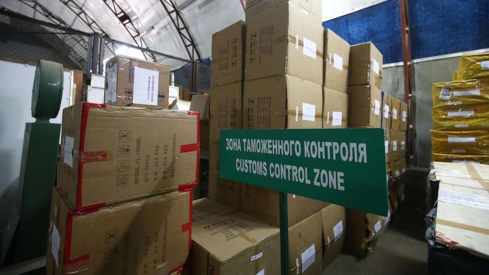 Снижение порога беспошлинного ввоза в КР: защита рынка или нагрузка для покупателей? изображение публикации