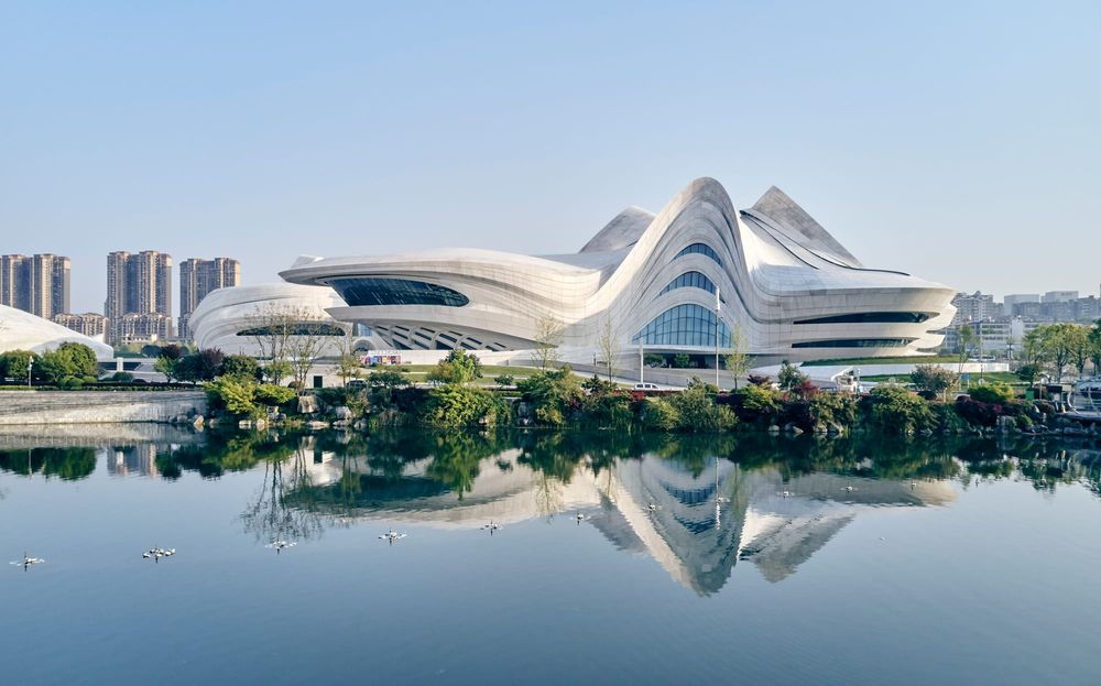 Одна из ведущих архитектурных компаний мира Zaha Hadid может заняться проектами в Бишкеке изображение публикации