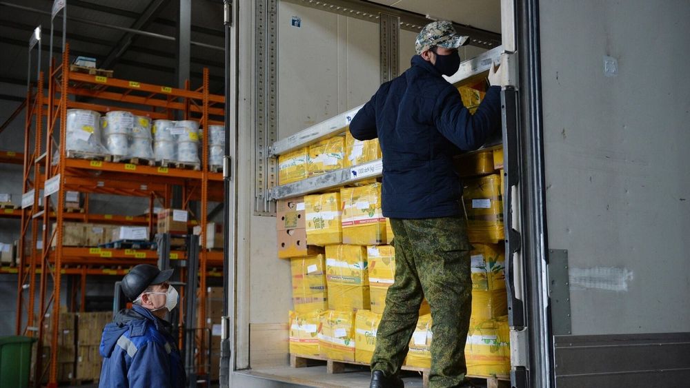 С начала года в КР выявлено 52 нарушения при импорте – чаще всего «серые» товары шли из Казахстана изображение публикации