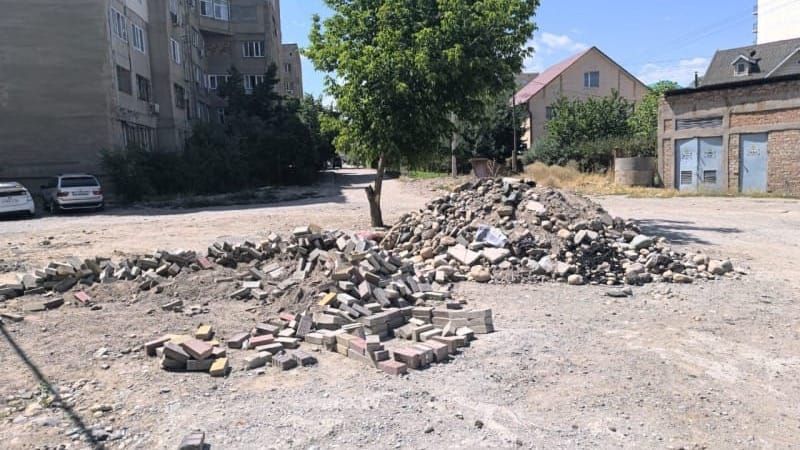 В Бишкеке восемь стройкомпаний оштрафовали на 161 тысячу сомов изображение публикации