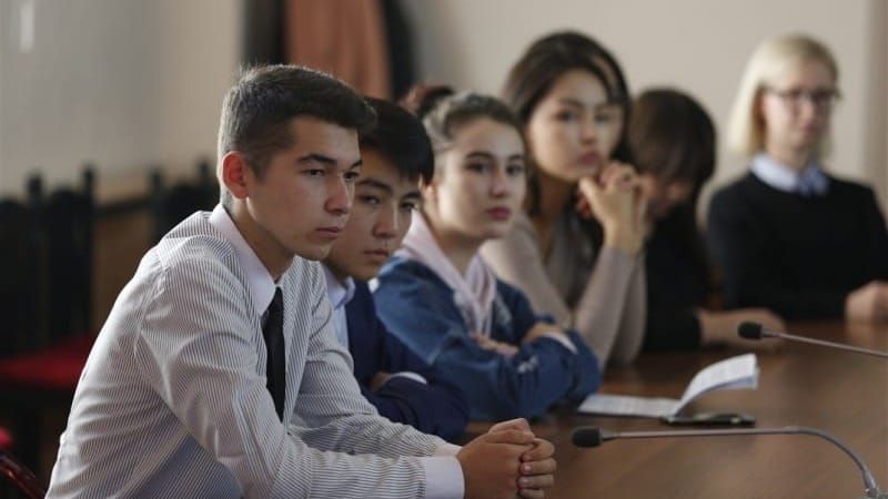 Кто и как может участвовать в проекте оплачиваемых стажировок в КР? Подробности изображение публикации