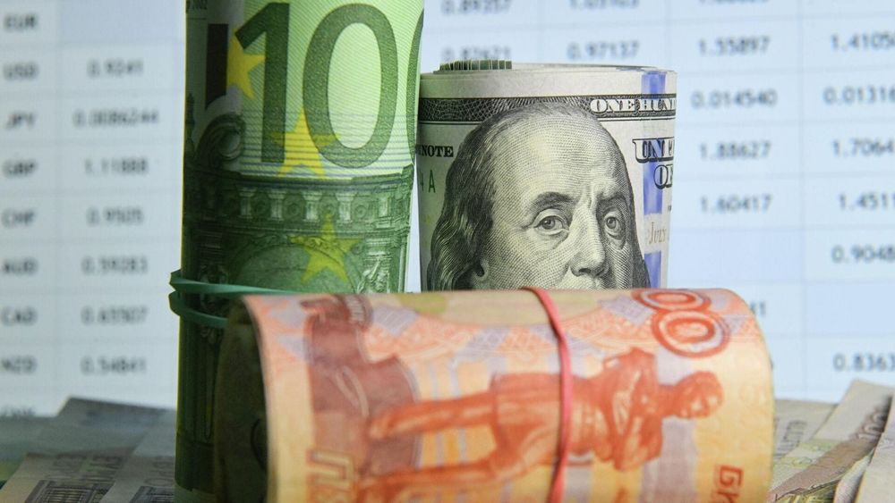 Объем денежных переводов в КР в мае составил $253.3 млн изображение публикации