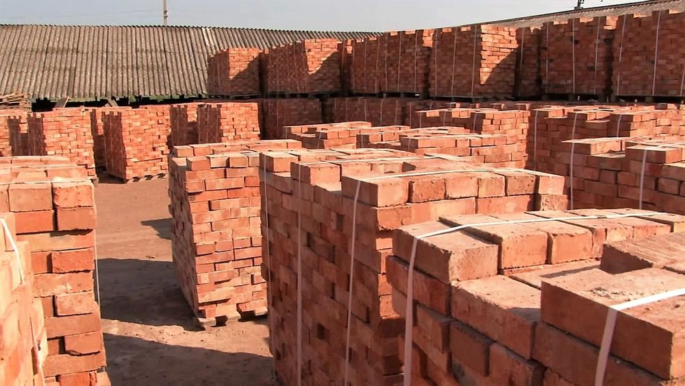 Завод в селе Байтик будет производить до 180 тысяч кирпичей в сутки изображение публикации