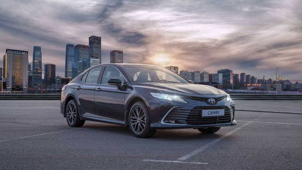 В Кыргызстан ввезли Toyota Camry, не оплатив 1.4 млн сомов таможенных пошлин изображение публикации