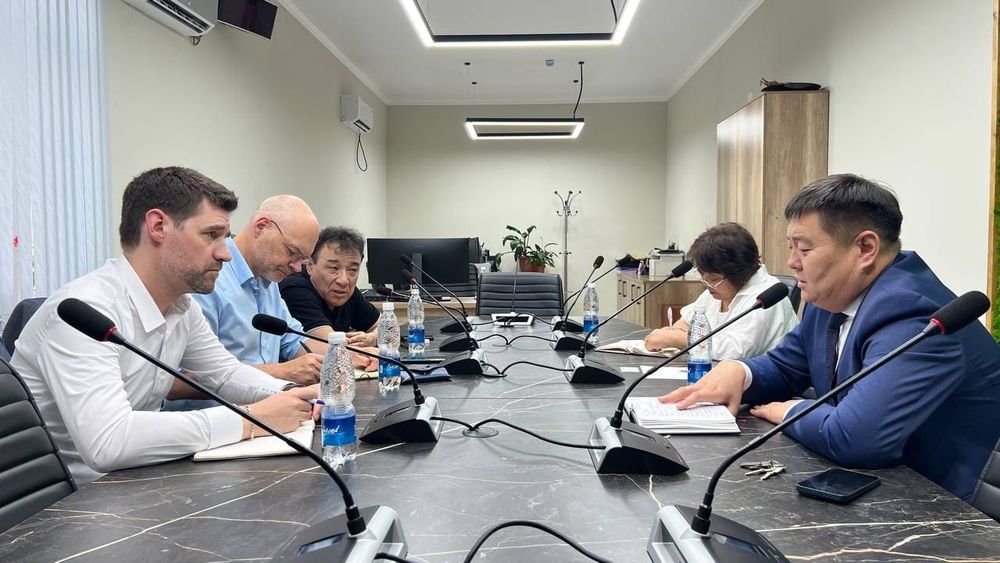 Кыргызстан совместно с GIZ планируют развивать лаборатории по определению качества воды изображение публикации