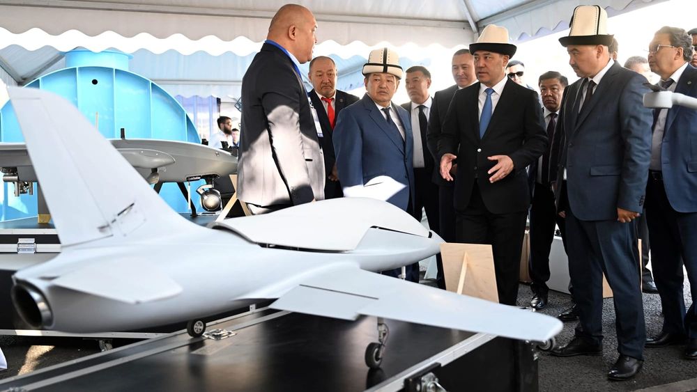 Беспилотники, лифты и даже автомобили – что показали на выставке кыргызских товаров (ФОТО) изображение публикации