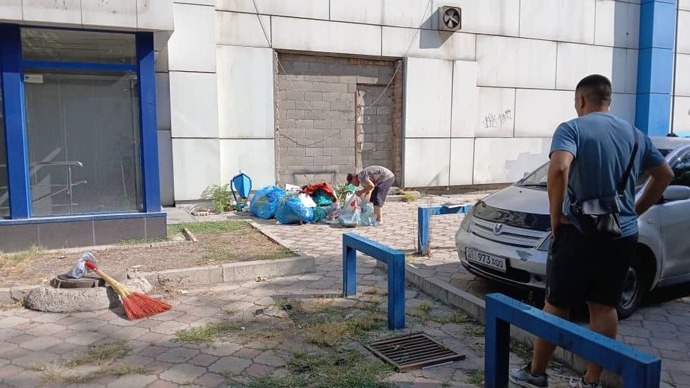 За две недели столица КР заработала на нарушениях правил благоустройства почти 5.7 млн сомов изображение публикации